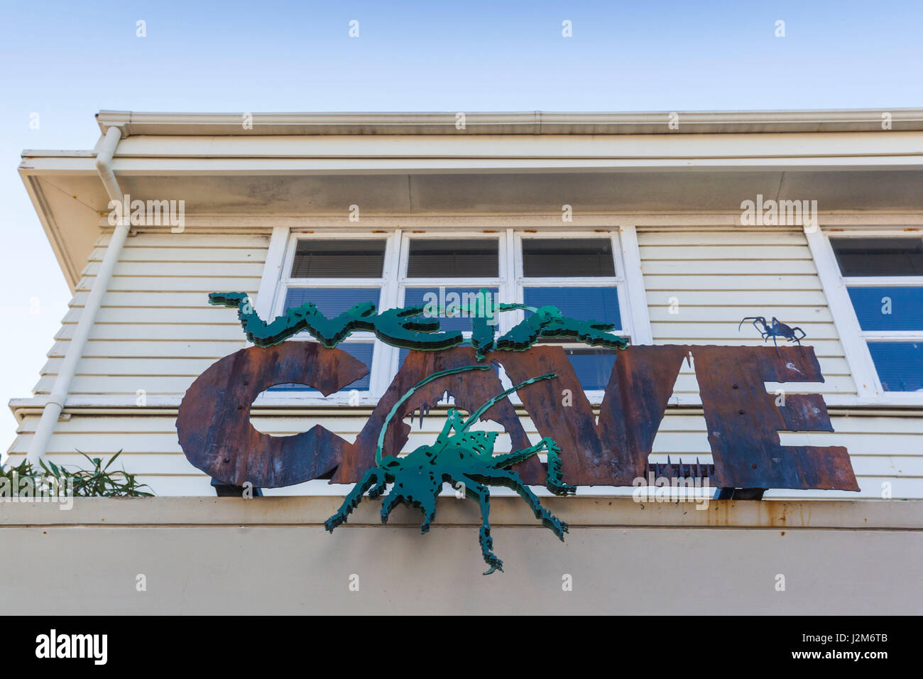 Neuseeland, Nordinsel, Wellington, Miramar Gegend, Weta Cave, berühmt Film Special-Effects-Firma, Zeichen Stockfoto