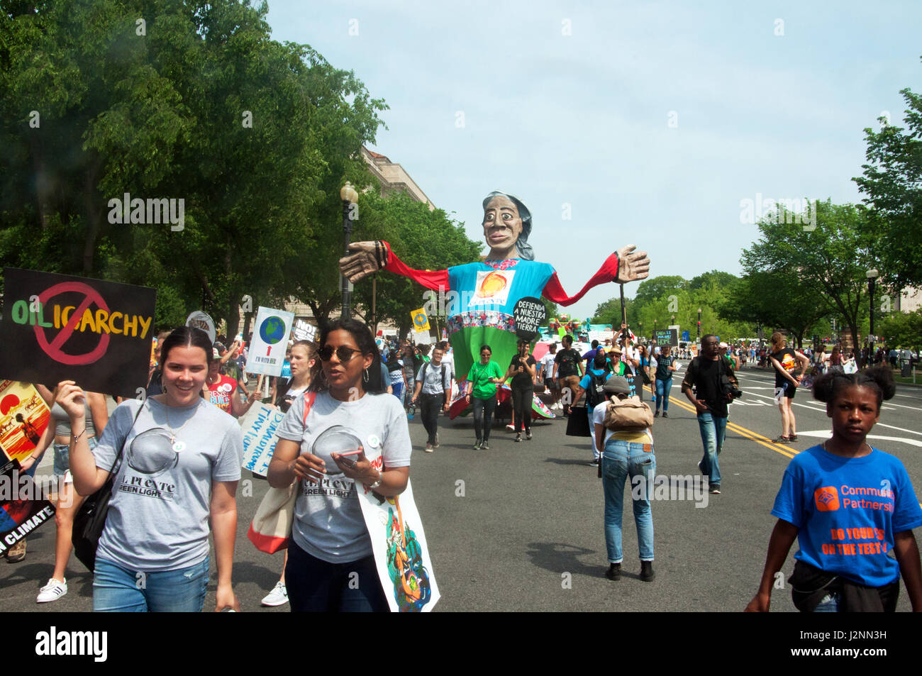 Washington DC, USA. 29. April 2017. Demonstranten teilnehmen in der Volksrepublik Klima März. Kirk Treakle/Alamy Live-Nachrichten Stockfoto