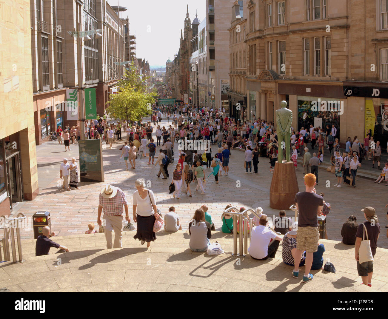 Glasgow, sonnigem Wetter Buchanan Street Stadtszenen einkaufen Stockfoto