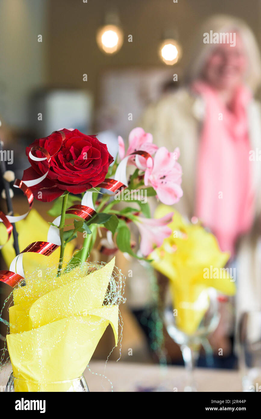 Tisch Dekoration Feier Feiern Restaurant Interieur dekorative bunte bunte Küche Stockfoto