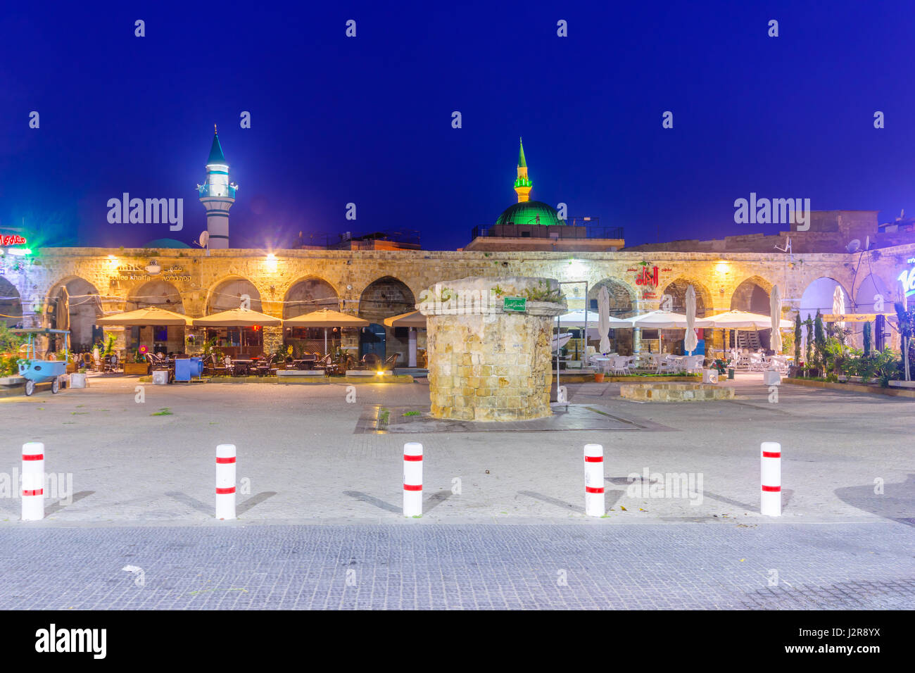 Akko, ISRAEL - 27. April 2017: Übernachtung in Khan a-Shawarda, in der Altstadt von Akko (Akko), Israel. Es ist eine alte Händler-Gasthof, welcher heute als b dient Stockfoto