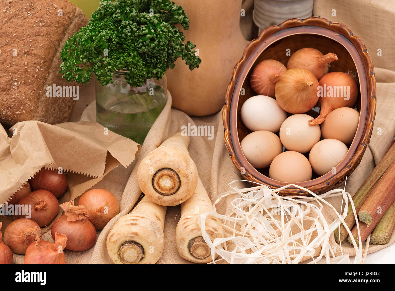 Bio-Produkte für den Verkauf auf einem Bauern-Marktstand Stockfoto