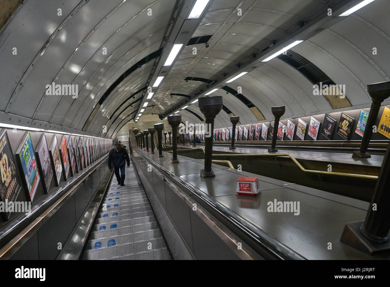 Londoner U-Bahn. Fahrtreppen. St John's Wood. U Fahrtreppen. Stockfoto