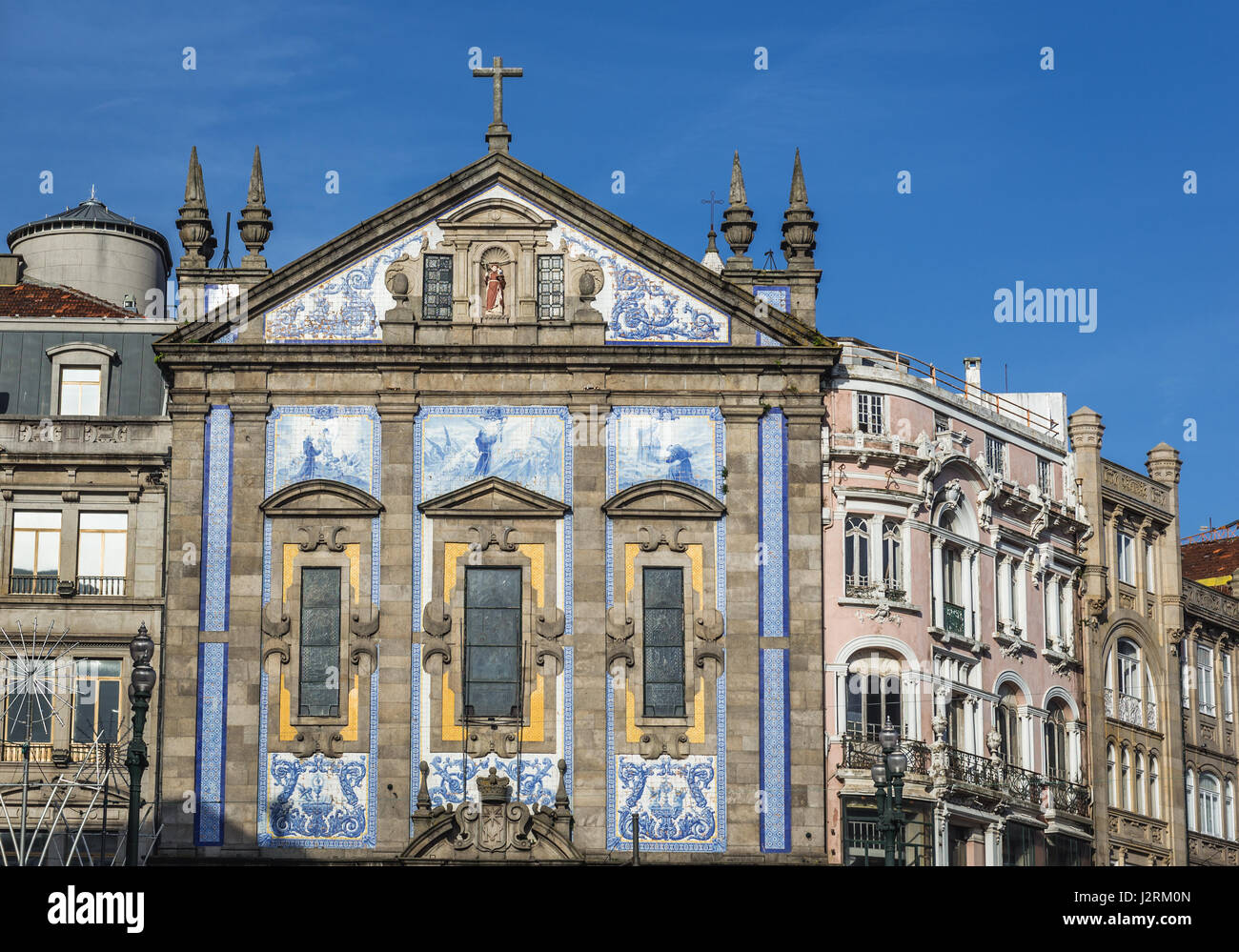 St. Antonius-Kirche (auch bekannt als Kirche der Congregates) in Santo Ildefonso Zivilgemeinde der Stadt Porto, Portugal Stockfoto