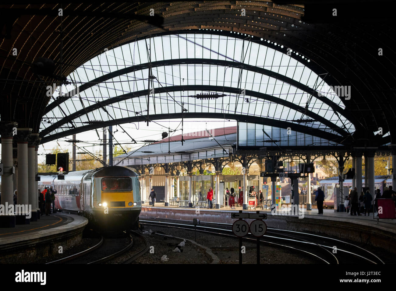 Bahnhof York befindet sich auf der East Coast Main Line Denkmalschutz Grad II * aufgeführt Stockfoto