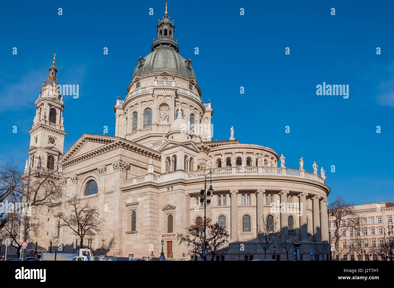 BUDAPEST, Ungarn - 20. Februar 2016: St.-Stephans Basilika ist eine römisch-katholische Basilika in Budapest, Ungarn. Es ist zu Ehren des Stephanus, die Stockfoto