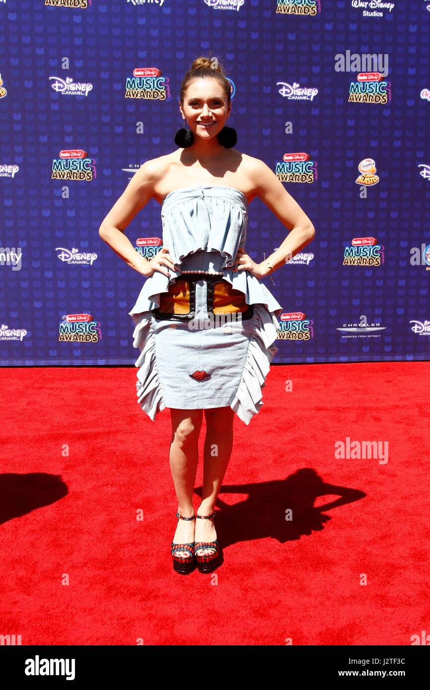 Los Angeles, Kalifornien, USA. 29. April 2017. Alyson Stoner? bei der Ankunft für Radio Disney Music Awards - Ankünfte 2, Microsoft Theater, Los Angeles, CA 29. April 2017. Bildnachweis: JA/Everett Collection/Alamy Live-Nachrichten Stockfoto