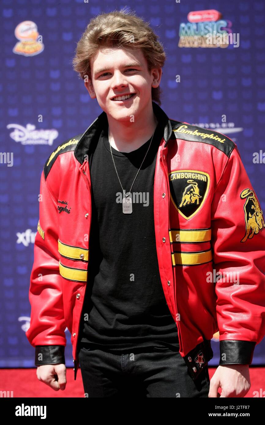 Los Angeles, Kalifornien, USA. 29. April 2017. Sean Ryan Fox im Ankunftsbereich für Radio Disney Music Awards - Ankünfte 2, Microsoft Theater, Los Angeles, CA 29. April 2017. Bildnachweis: JA/Everett Collection/Alamy Live-Nachrichten Stockfoto