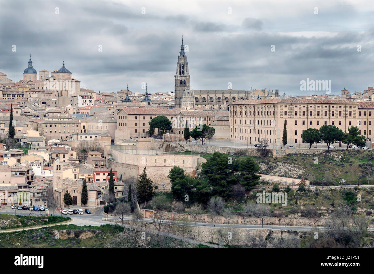 Toledo (Spanisch: [Toˈleðo]) ist eine Stadt und Gemeinde in Zentralspanien, es ist die Hauptstadt der Provinz Toledo und der autonomen Commun Stockfoto