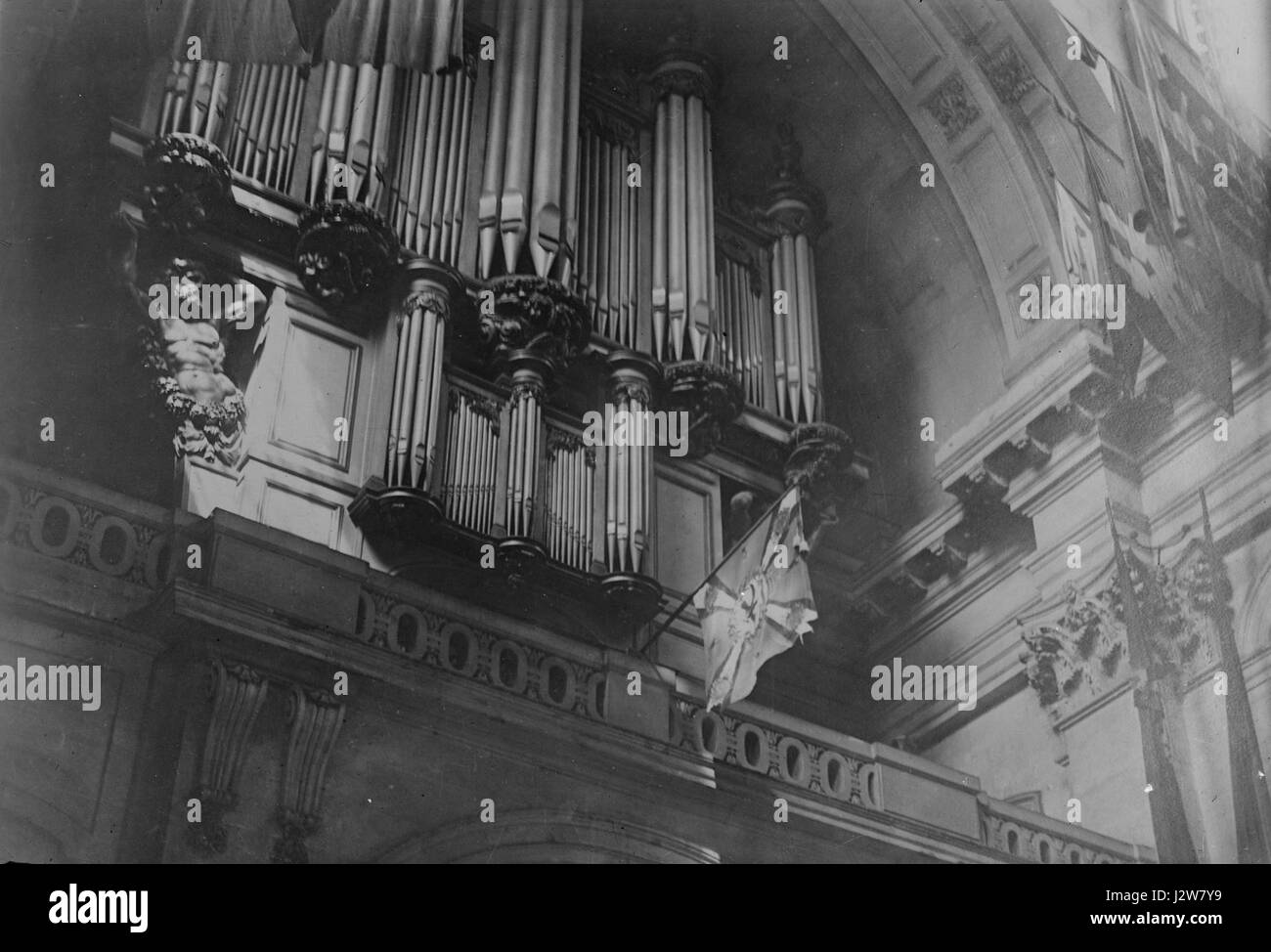 1. deutsche Flagge in Invalides (LOC) Stockfoto