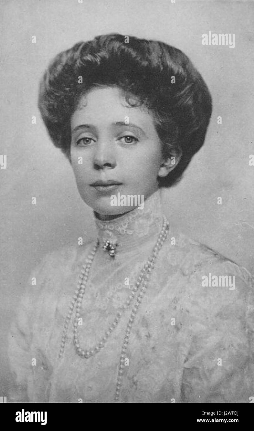 Erzherzogin Elisabeth Amalie von Österreich war eine königliche Figur, die in die Familie Habsburg eingeboren wurde. Später wurde sie Prinzessin von Liechtenstein, was die Verflechtungen zwischen europäischen Königsfamilien und deren politischen Einfluss widerspiegelt. Stockfoto