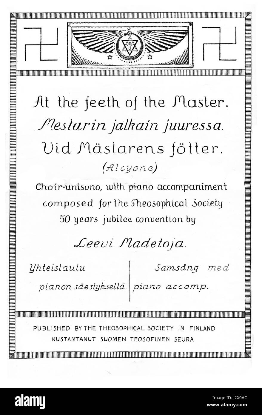 „At the feet of the Master“ ist ein philosophisches und spirituelles Werk von J. Krishnamurti, das Themen der Selbstwahrnehmung, Disziplin und des Weges zur spirituellen Erleuchtung erforscht. Das Buch betont die persönliche Transformation durch Verständnis und Introspektion. Stockfoto