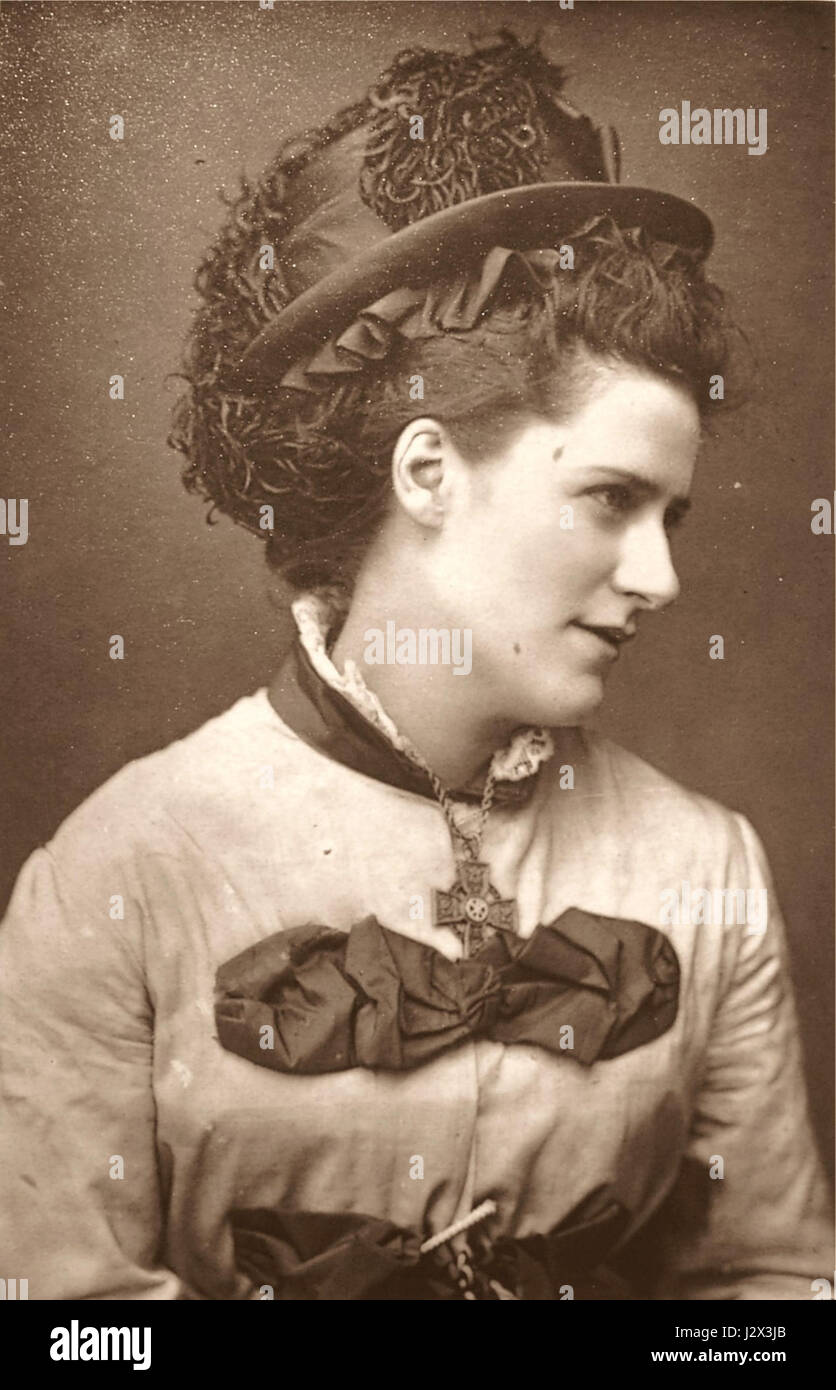 ADA Cavendish war eine Schauspielerin aus viktorianischer Zeit, die für ihre Auftritte im 19. Jahrhundert bekannt war. Sie wurde für ihre Beiträge zu englischem Theater und Bühnenkunst während der viktorianischen Zeit gefeiert. Stockfoto