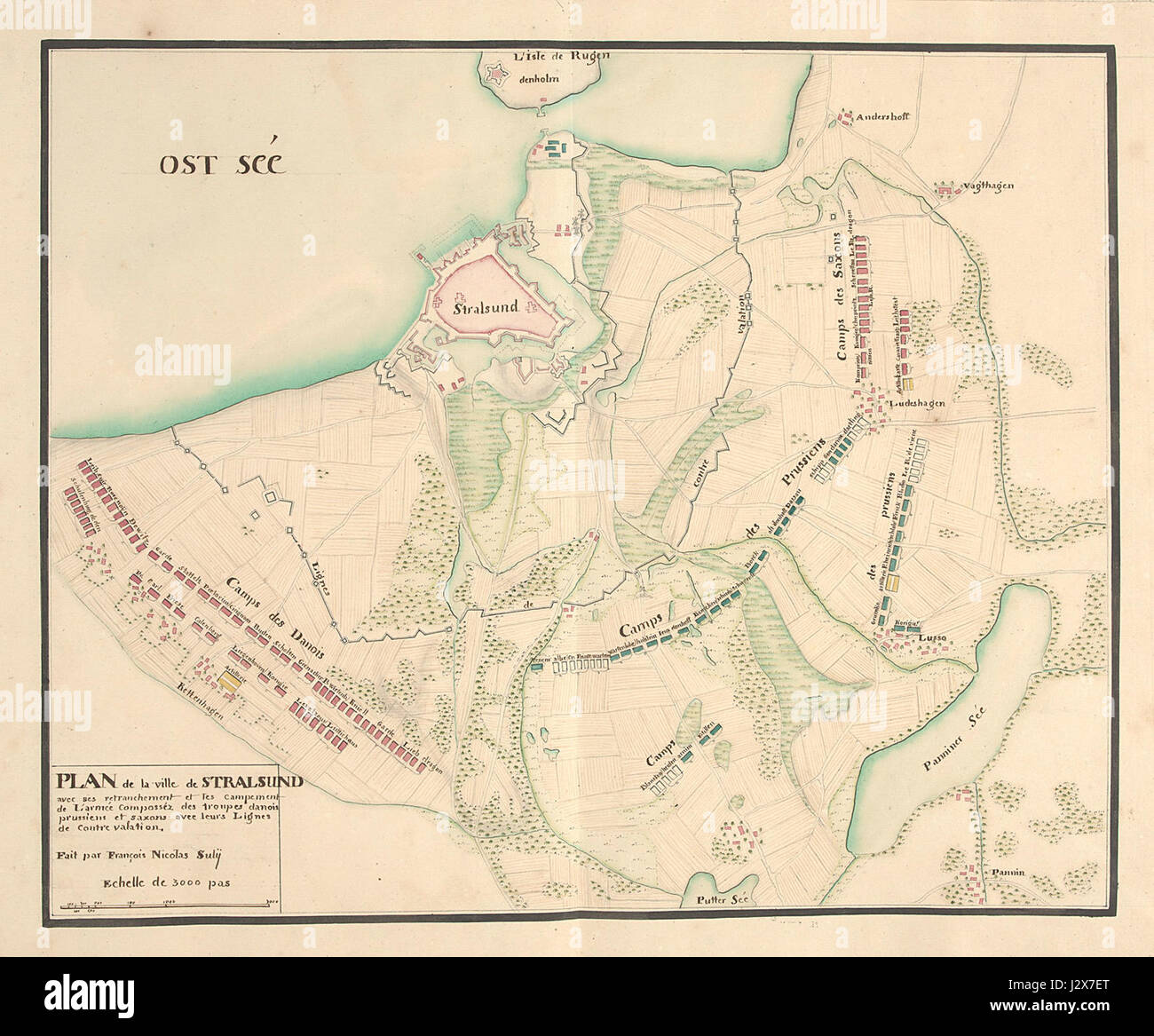 Dieses historische Stück von Nicolas Suly zeigt die Belagerung von Stralsund im Jahr 1715, ein wichtiges Ereignis während des Großen Nordkrieges. Das Kunstwerk stellt die militärischen Konflikt- und Belagerungstaktiken der beteiligten Kräfte dar. Stockfoto