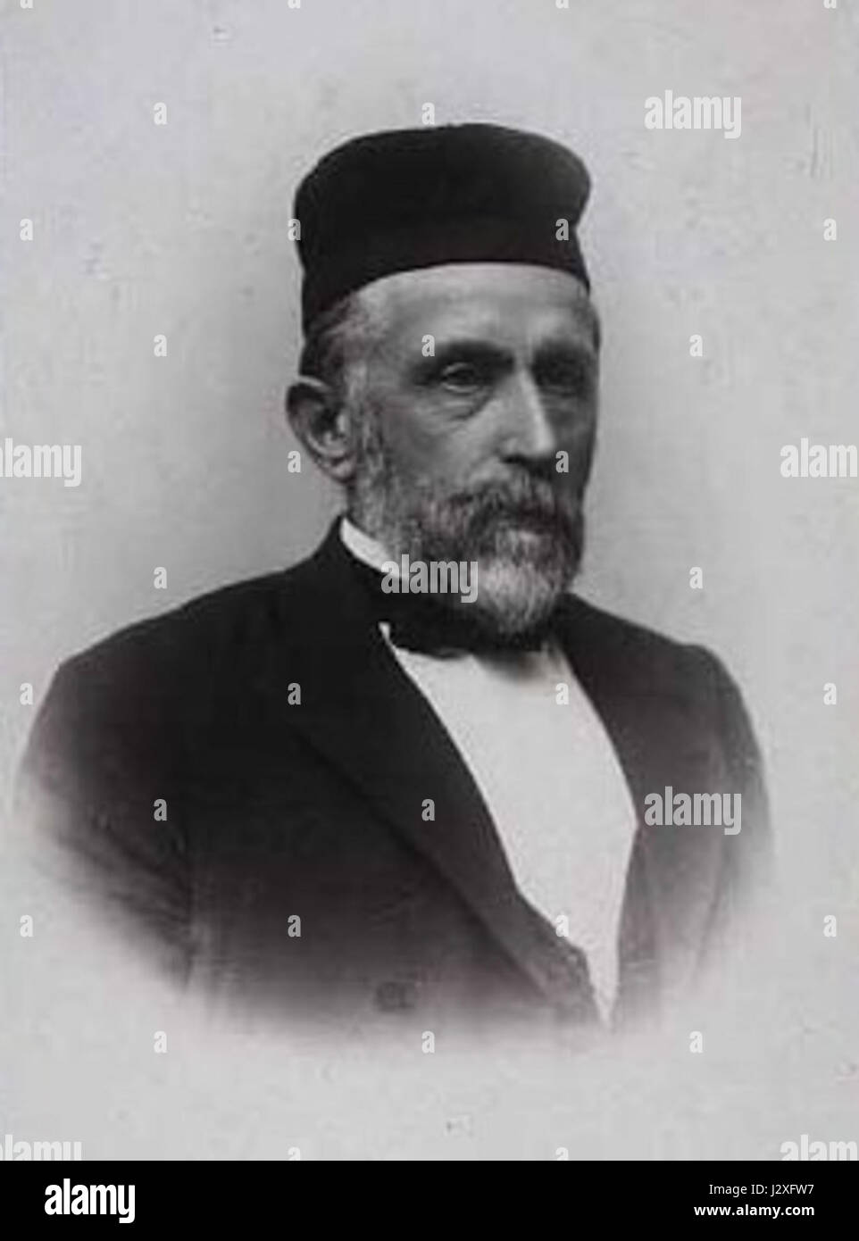 „Adolf Tobias Herbst Mourier-Petersen“ von Eckardt ist ein Porträtwerk, das den Stil der künstlerischen Darstellung des 19. Jahrhunderts widerspiegelt und die Merkmale des Themas mit Liebe zum Detail und Realismus einfängt, typisch für die künstlerischen Konventionen dieser Zeit. Stockfoto