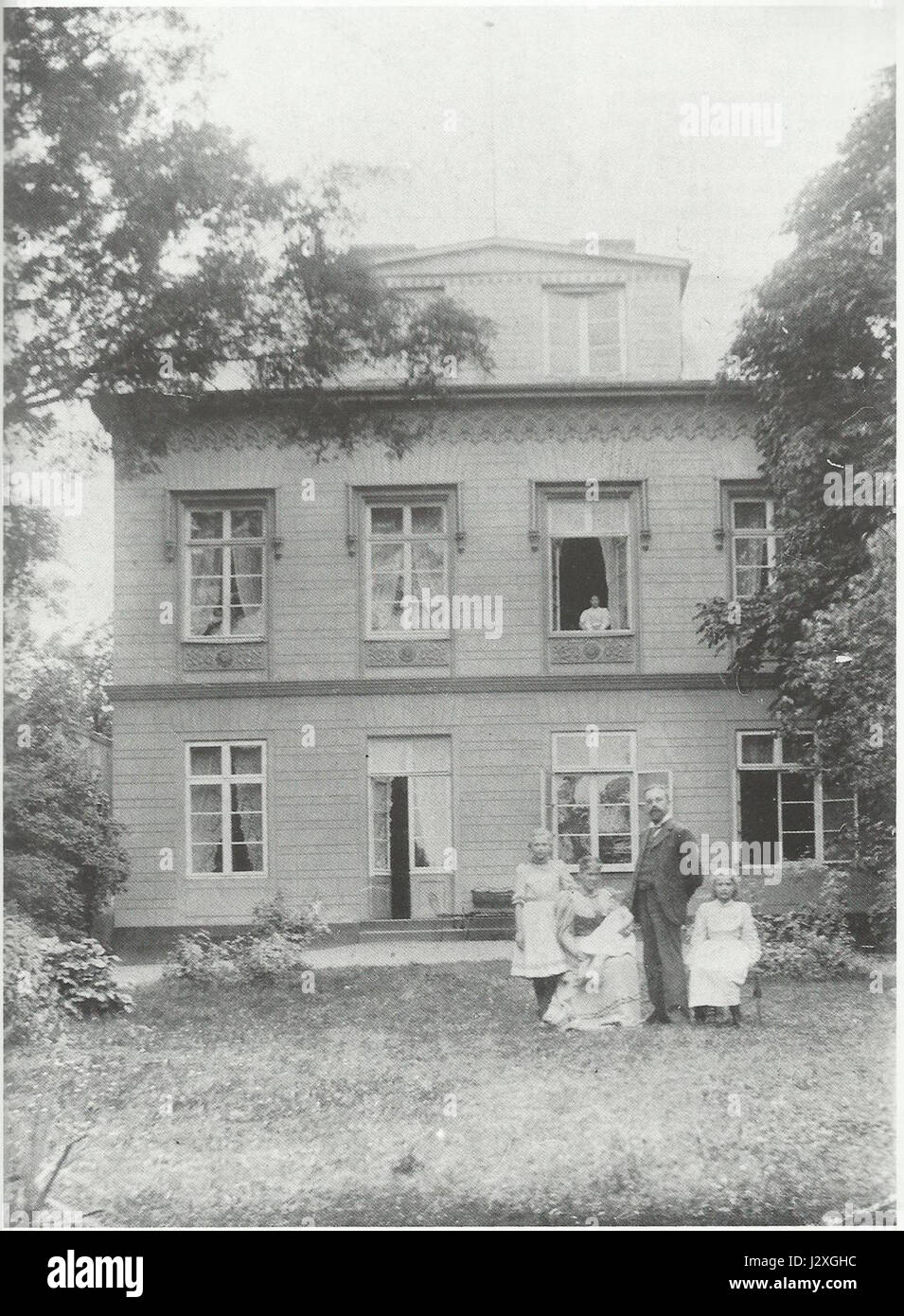 Die 1893 erbaute Villa Sell Zitelmann in Bonn ist ein Beispiel deutscher Architektur des späten 19. Jahrhunderts. Es wurde für prominente einheimische Familien entworfen und zeigt den architektonischen Stil der damaligen Zeit. Stockfoto