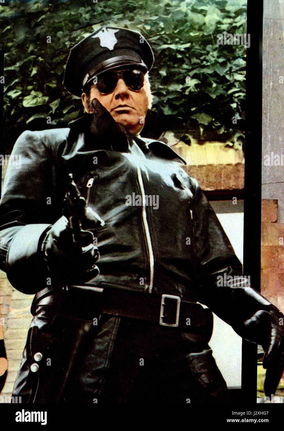 Albertosordisegno bezieht sich auf das Werk des Künstlers Alberto Sordi, eines italienischen Filmschauspielers und Regisseurs. Sein Beitrag zum italienischen Kino und sein einzigartiger künstlerischer Ausdruck kennzeichneten eine Ära des italienischen Films und machten ihn zu einer prominenten Persönlichkeit in der Unterhaltungsbranche. Stockfoto