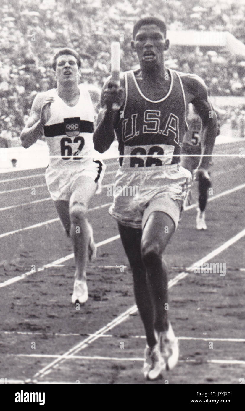 Otis Davis war ein US-amerikanischer Athlet, der bei den Olympischen Sommerspielen 1960 Goldmedaillen gewann. Im 400-Meter-Sprint war er hervorragend und wurde zu einer legendären Figur in der Leichtathletik-Geschichte. Stockfoto