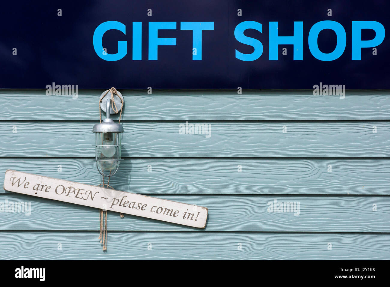 Melden Sie sich für ein Geschenk-Shop; Zeichen; Öffnet die Datei. Informationen; Niemand Stockfoto