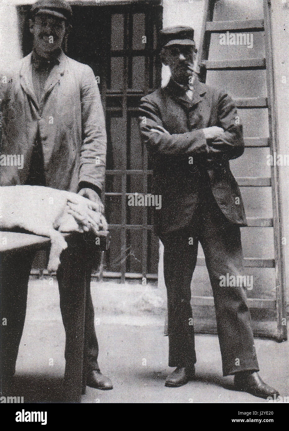 Adolf Und Wilhelm, Hausdiener in der Pelzwarenhandlung Wilhelm Weiss (um 1911) Stockfoto