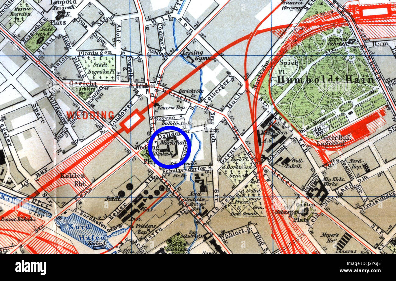 Der Grundriss der Markthalle XIV in Berlin bietet einen architektonischen Blick auf diese ikonische Markthalle und zeigt ihr Design und ihre Funktionalität als historischer Veranstaltungsort für den lokalen Handel. Stockfoto