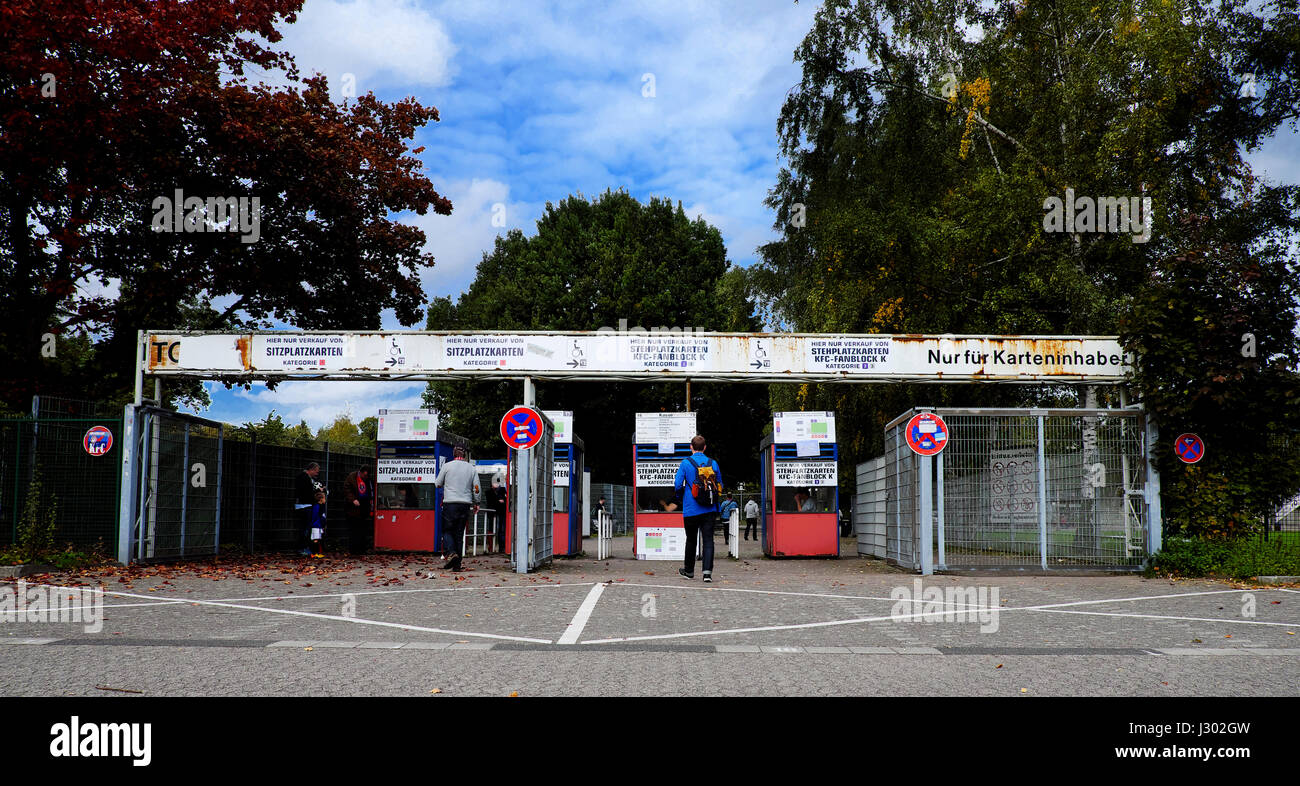 Spieltag im Krefelder Grotenburg-Stadion Stockfoto