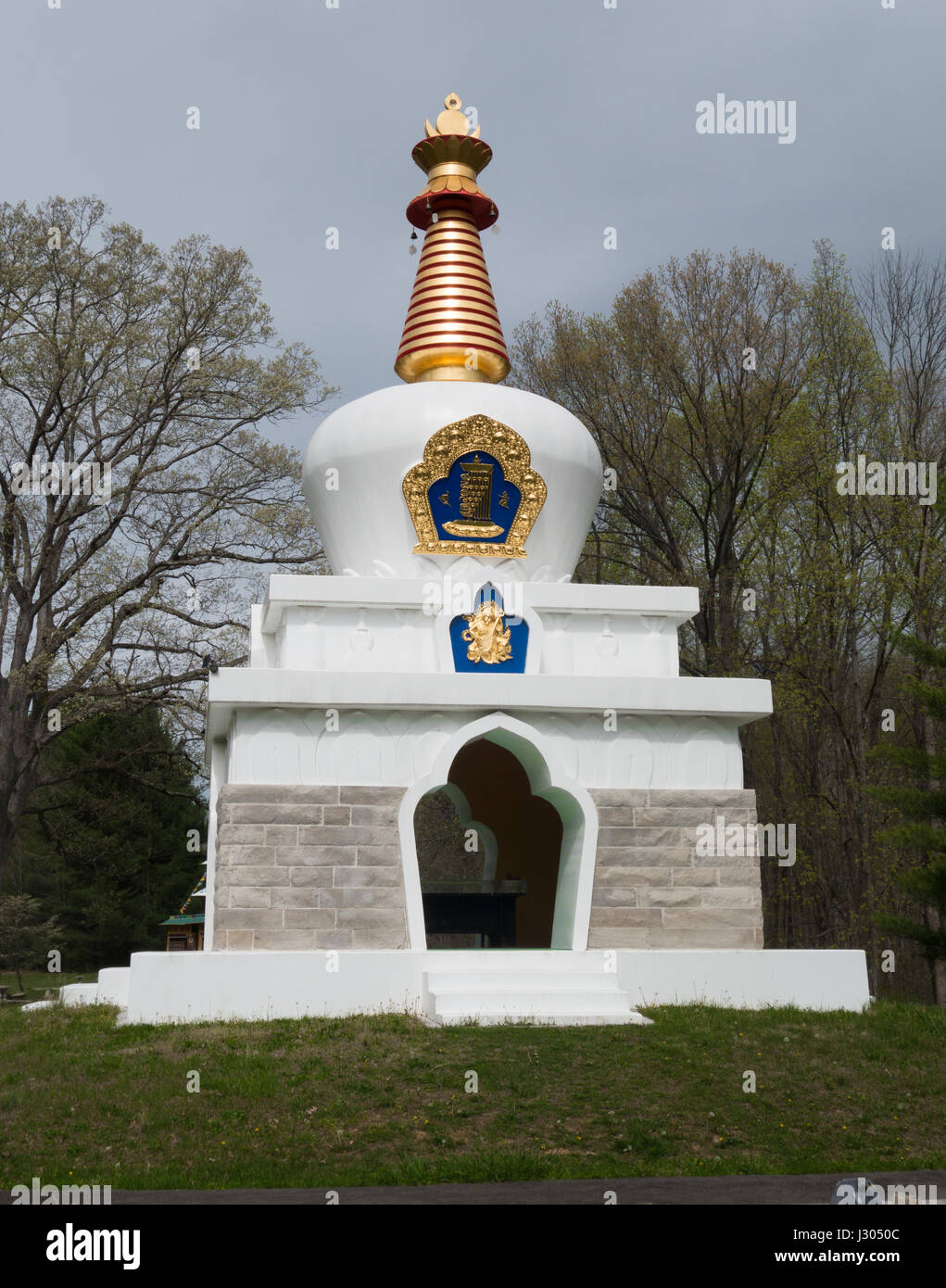 Speziell für die Menschen in Tibet, die tibetische mongolischen buddhistischen Kulturzentrum in Bloomington, Indiana, bietet eine ruhige Umgebung für Meditation und Stockfoto