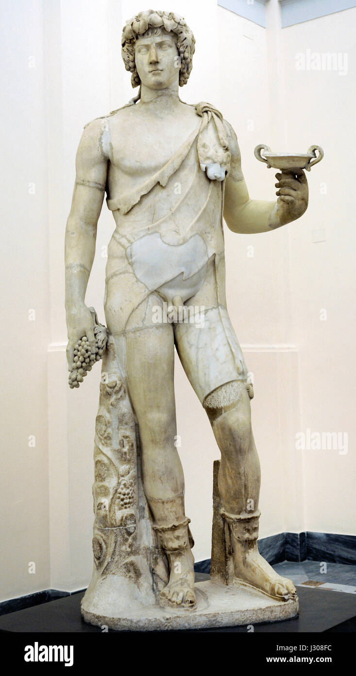 Antinoos-Bacchus. Römische Schöpfung, 2. Jh. n. Chr.. Die Statue. Nationales Archäologisches Museum. Neapel. Italien. Stockfoto