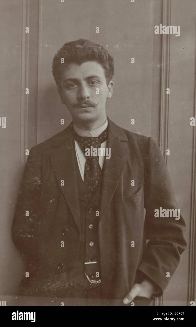 Arthur Nussbaum war eine bedeutende Persönlichkeit auf dem Gebiet des Rechts, besonders bekannt für seine Beiträge zur Rechtstheorie und seine wissenschaftliche Arbeit zum Völkerrecht. Seine Schriften prägten die Entwicklung der juristischen Ausbildung. Stockfoto