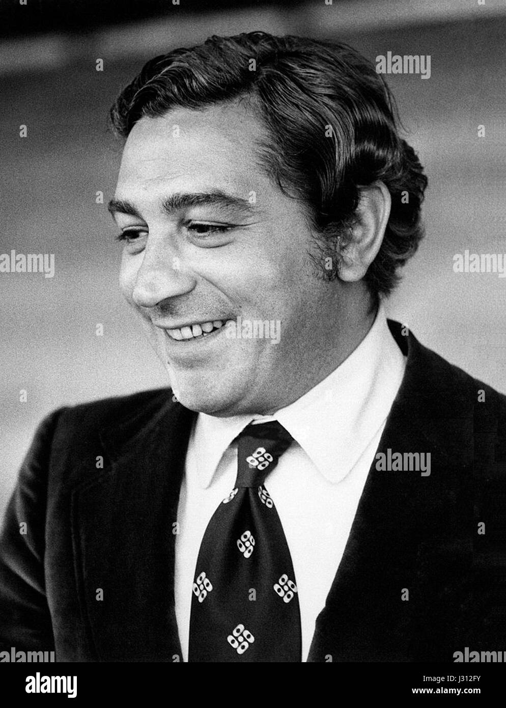 Renzo Montagnani war ein italienischer Schauspieler im 20. Jahrhundert, der für seine Rollen im italienischen Kino und Fernsehen bekannt war und zur kulturellen Landschaft des NachkriegsItalien beitrug. Stockfoto