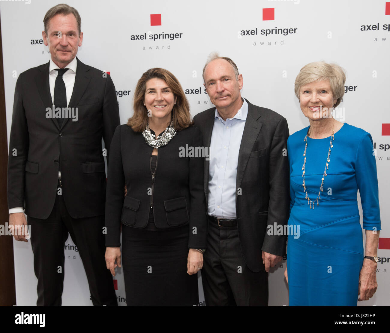 Berlin, Deutschland. 2. Mai 2017. Mathias Döpfner (lR
