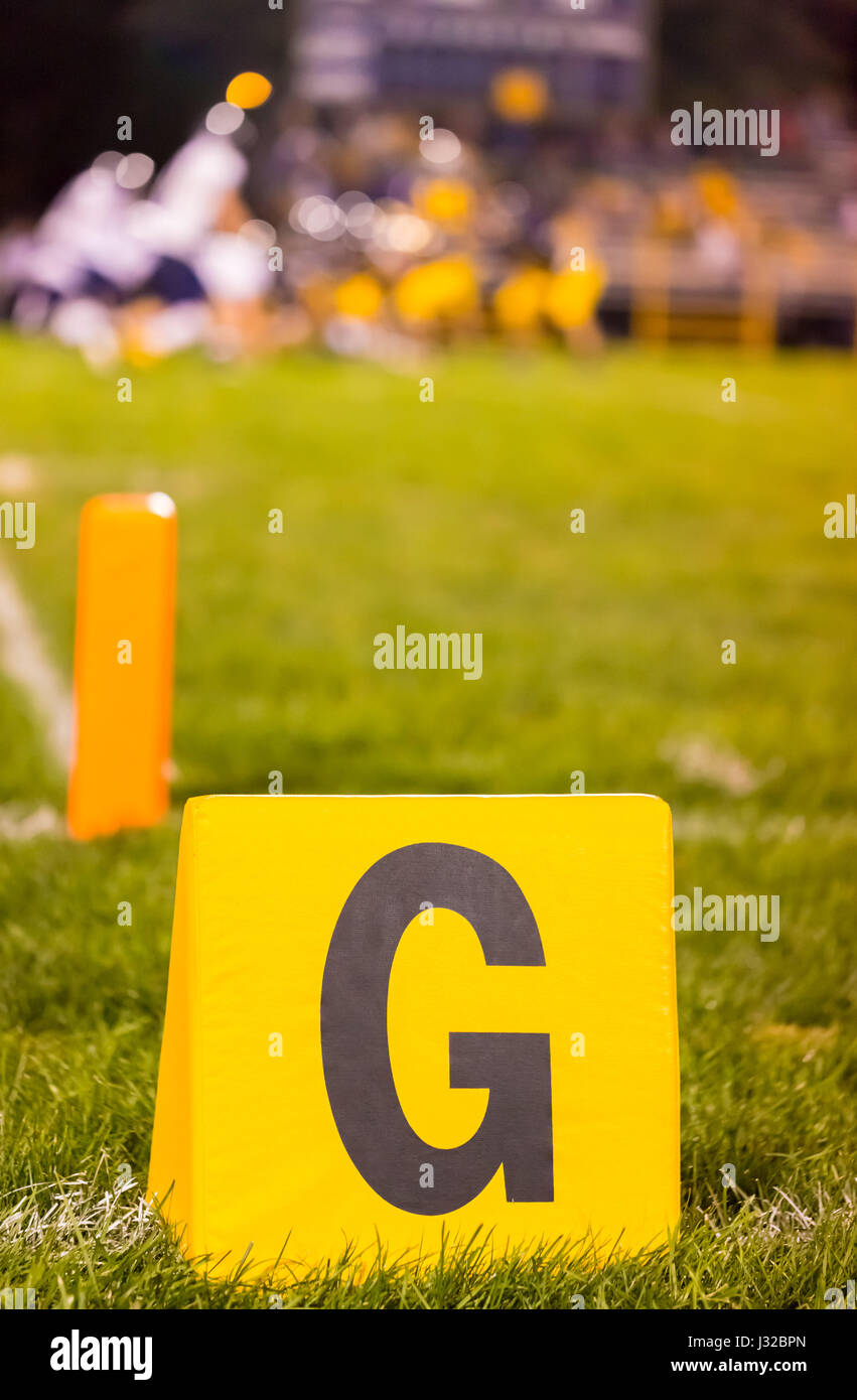 US-amerikanischer American-Football Torlinie Markierung am College-Bereich Schule Stockfoto