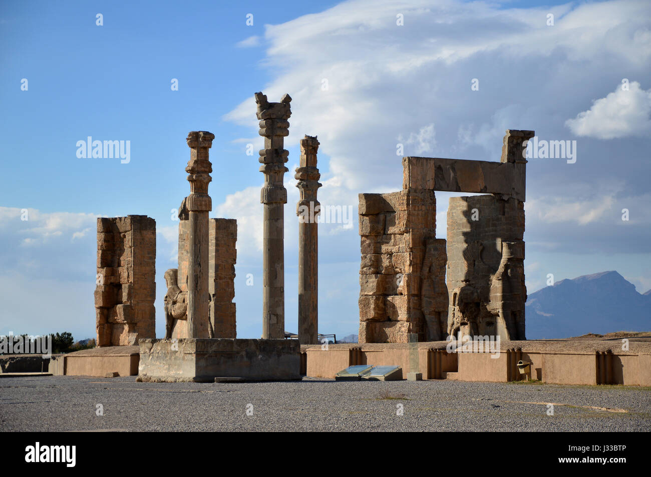 TBE Tor aller Nationen, Persepolis, Iran - Marvdasht, Iran - Dezember 2015. Stockfoto