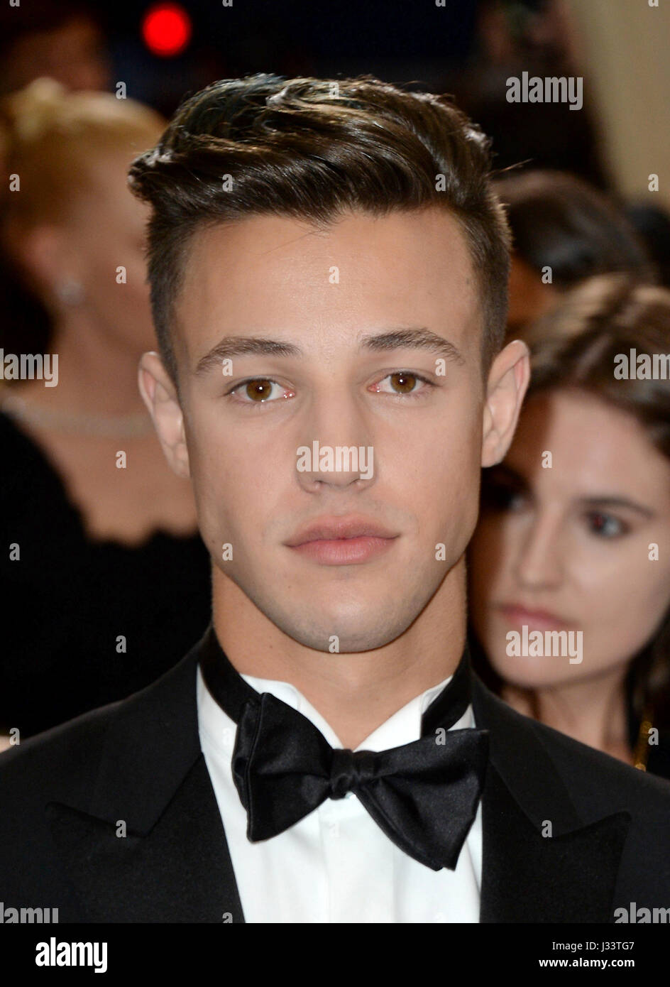 Cameron Dallas Teilnahme an The Metropolitan Museum of Art Kostüm Institut Benefiz-Gala 2017, in New York, USA. PRESSEVERBAND Foto. Bild Datum: Montag, 1. Mai 2017. PA-Geschichte-SHOWBIZ-Gala zu sehen. Bildnachweis sollte lauten: Aurore Marechal/PA Wire Stockfoto