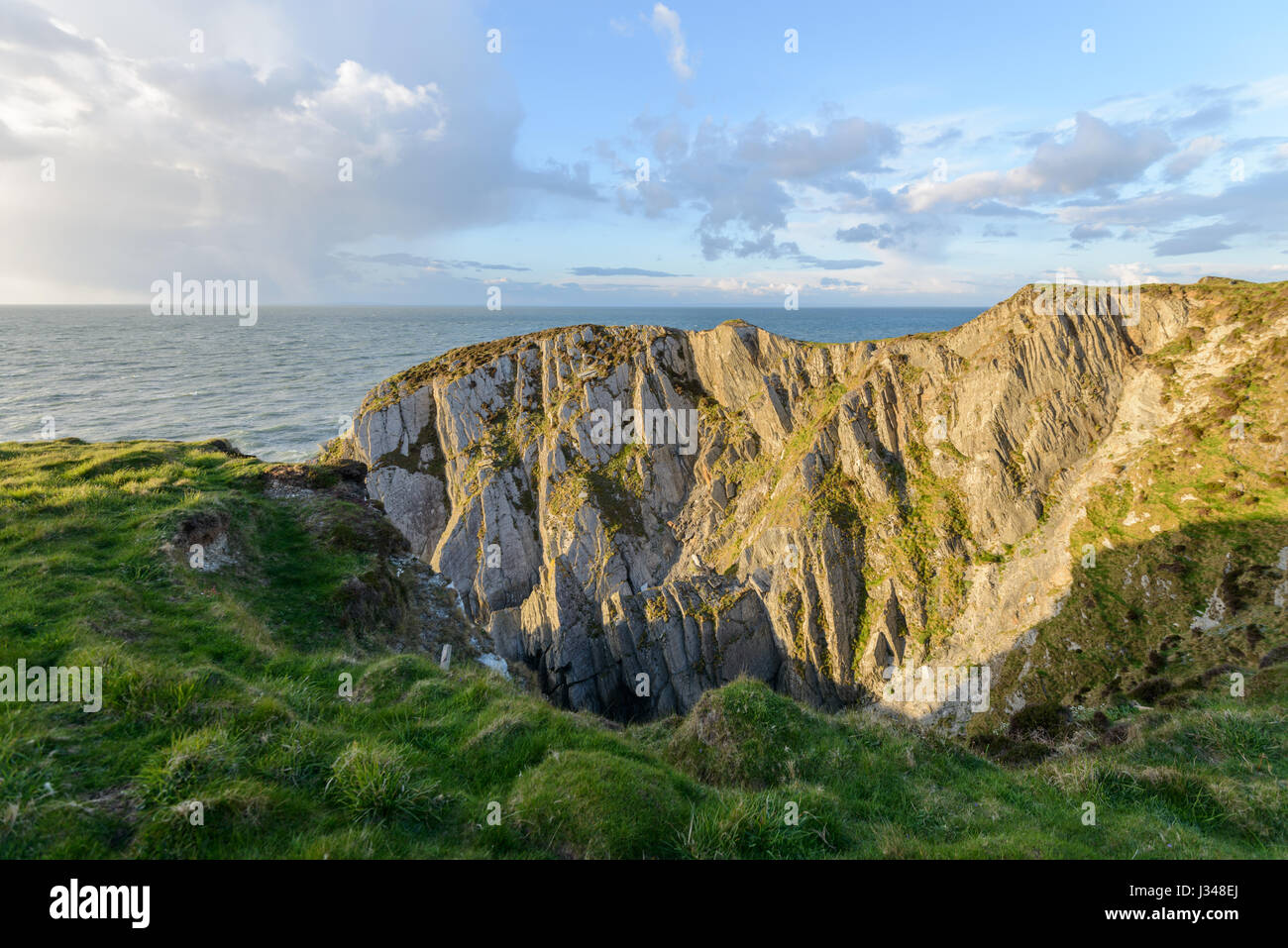 Zerklüftete Küste von Bull Point in North Devon, England, UK Stockfoto