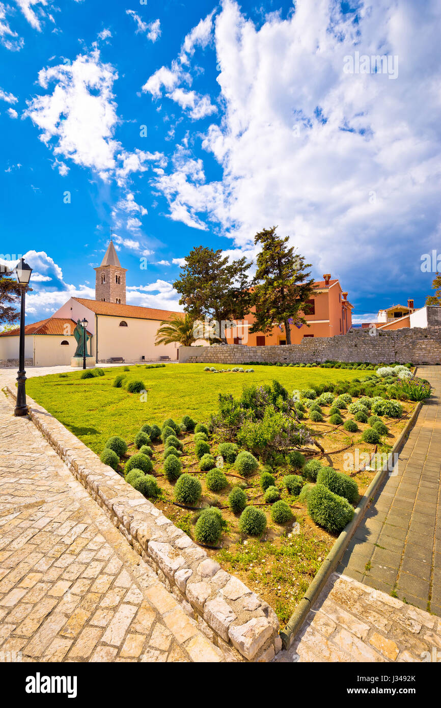 Stadt Nin Kirche und Platz, Dalamtia, Kroatien Stockfoto