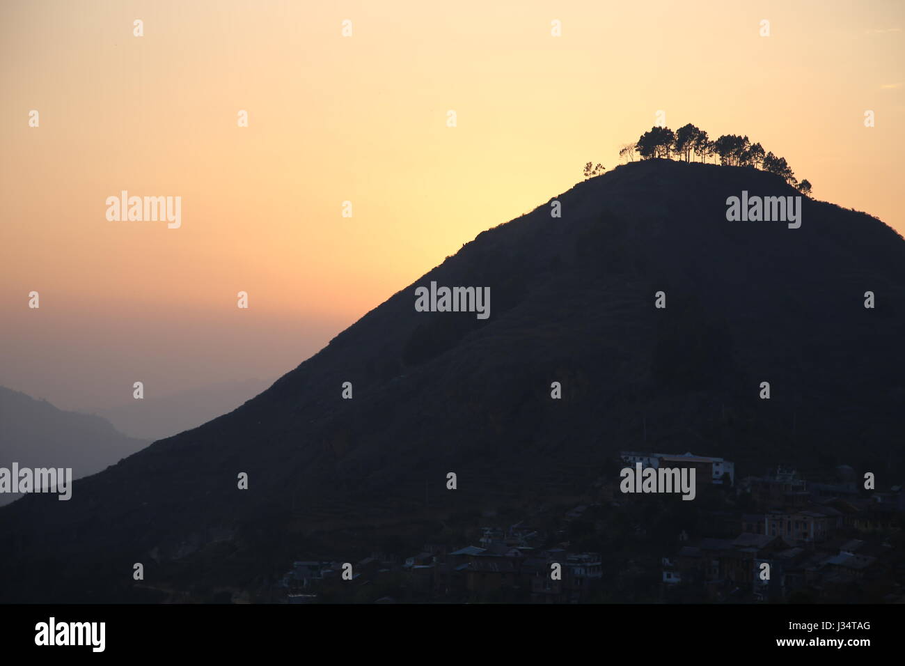 Silhouette in Nepal Bandipur Vorbergen Bereich am Dus oder Dämmerung Stockfoto