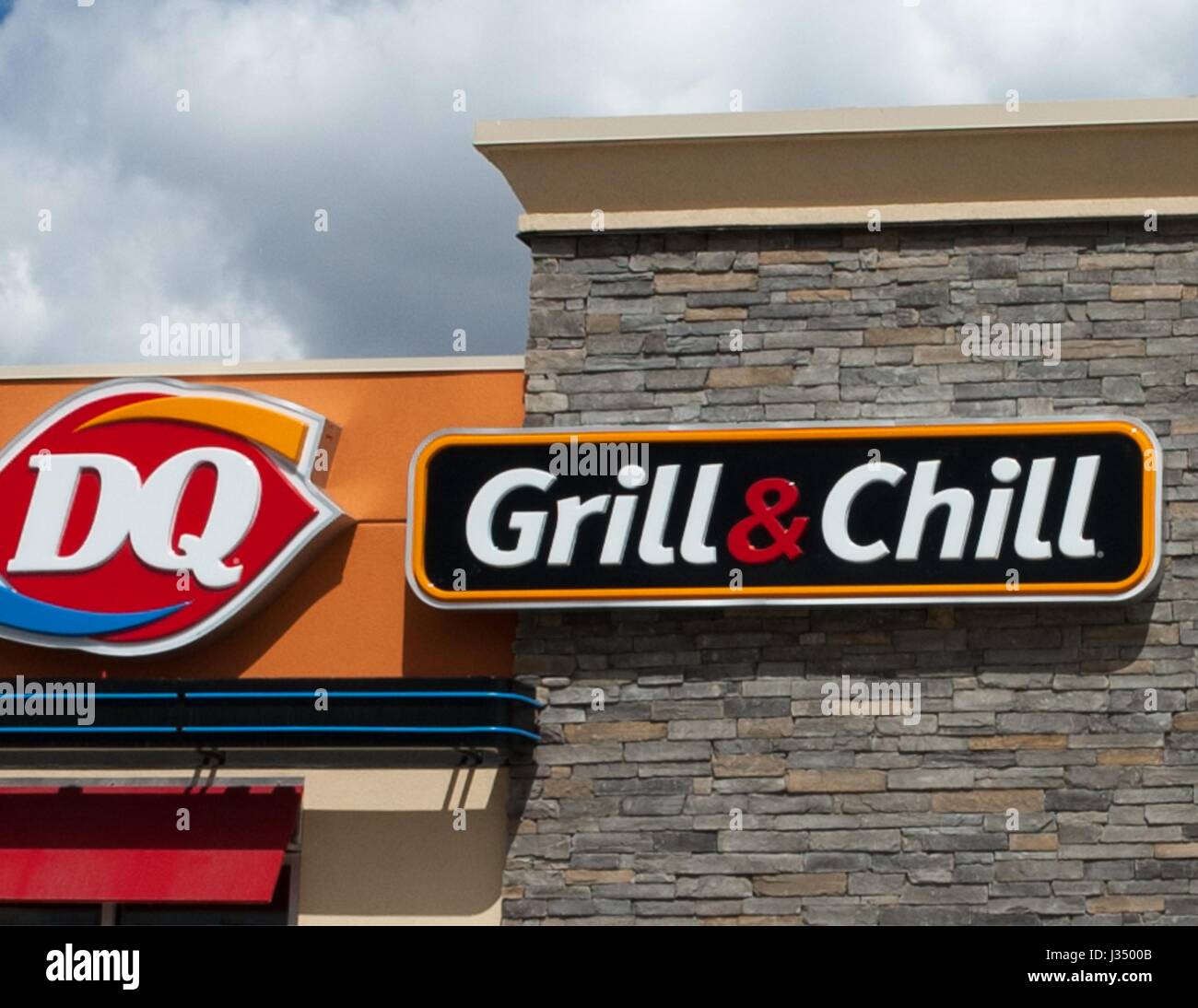 Eine Dairy Queen Grill & Chill-Lage in Calgary, Alberta, Kanada Stockfoto