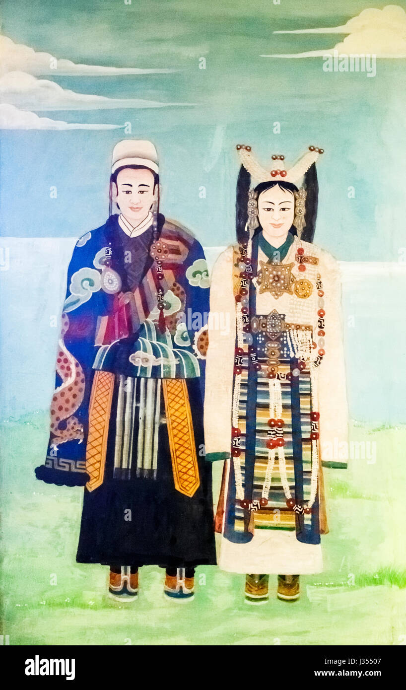 Wandmalerei, Chonor House Hotel, McLeodGanj, Dharamshala, Himachal Pradesh, Nordindien Darstellung tibetischen zeremoniellen Kostüm, Kultur und Lebensstil Stockfoto