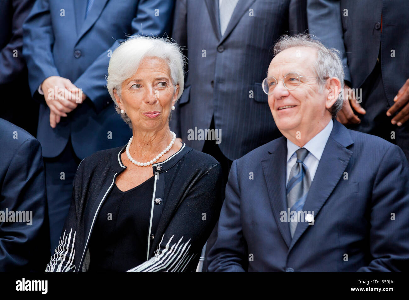 Internationaler Währungsfonds, Geschäftsführer, Christine Lagarde, und italienische Minister für Wirtschaft und Finanzen, Pier Carlo Padoan - USA Stockfoto