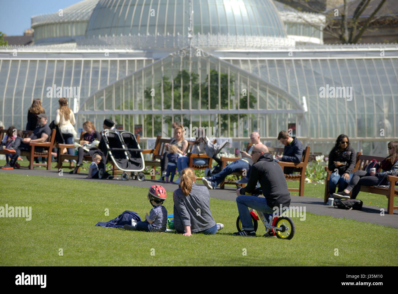 Botanic Gardens Glasgow Westend an einem sonnigen Sommertag Stockfoto