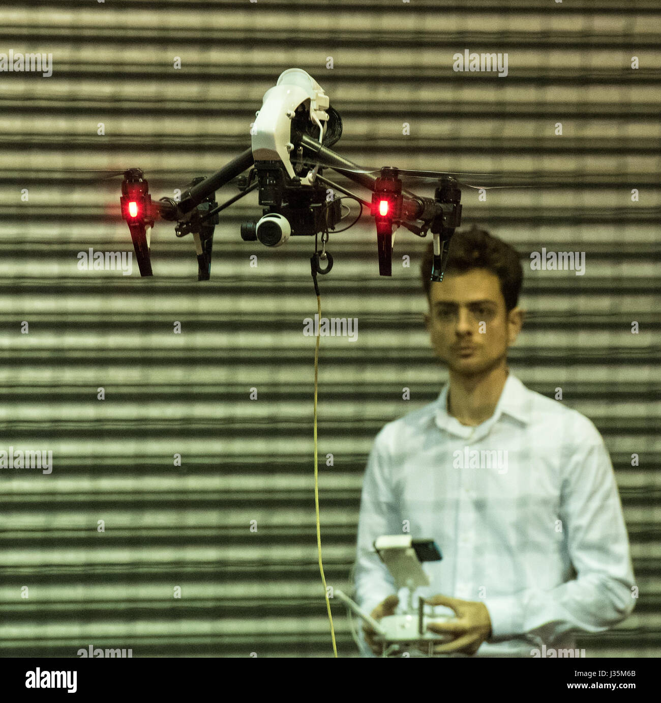 London, 3. Mai 2017 Überwachung drone am Counter Terror Expo, London Quelle: Ian Davidson/Alamy leben Nachrichten Stockfoto London, 3. Mai 2017 Überwachung drone am Counter Terror Expo, London Quelle: Ian Davidson/Alamy leben Nachrichten Stockfoto