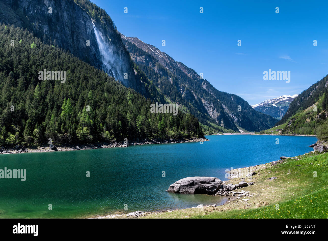 Bergsee. Sommer idyllische Berglandschaft, Stillup See, Österreich, Tirol Stockfoto