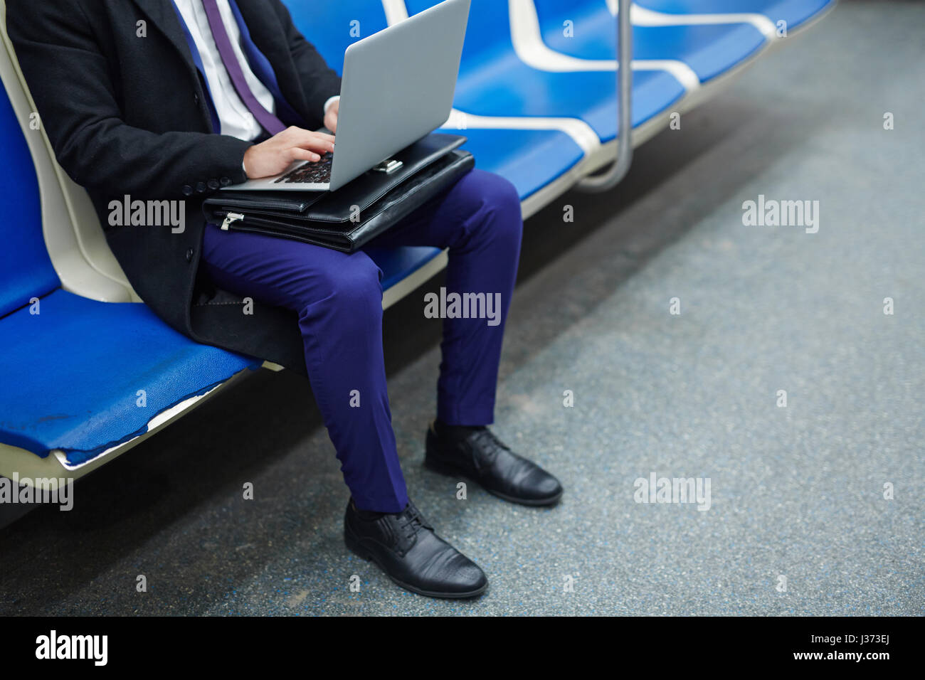 Arbeiten auf dem Weg nach Hause Stockfoto