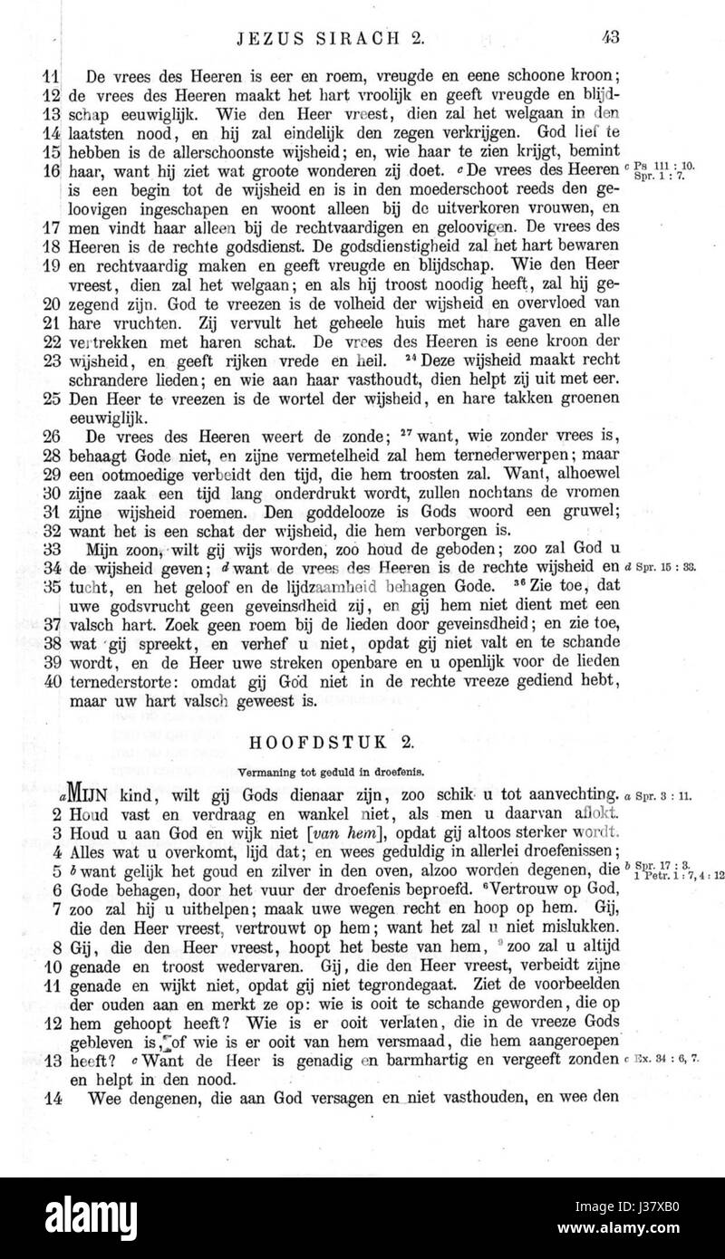 De apocriefe boeken S. 043 verweist auf einen Abschnitt der apokryphen Bücher, bei denen es sich um religiöse Texte handelt, die nicht in der kanonischen Bibel enthalten sind. Diese Schriften, oft aus frühchristlichen und jüdischen Traditionen, liefern historische und theologische Einblicke, wurden aber vom offiziellen biblischen Kanon ausgeschlossen. In der betreffenden Fachgruppe werden verschiedene religiöse Themen und Veranstaltungen erörtert. Stockfoto