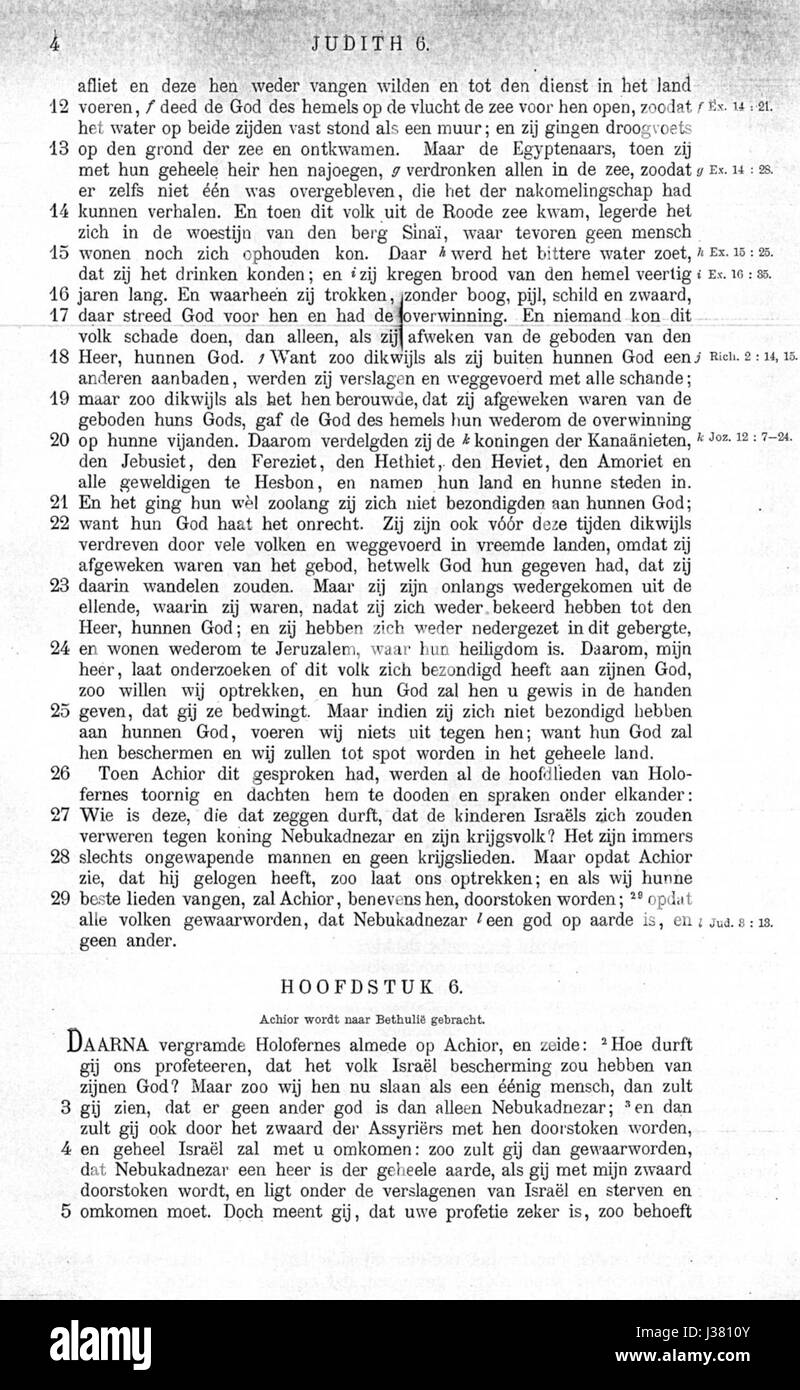 Dieser Titel bezieht sich auf eine Seite aus dem „de Apocriefe Boeken“, einem Werk, das die apokryphen Bücher der Bibel behandelt und sich auf religiöse und historische Texte konzentriert, die vom Kanon ausgeschlossen wurden. Stockfoto
