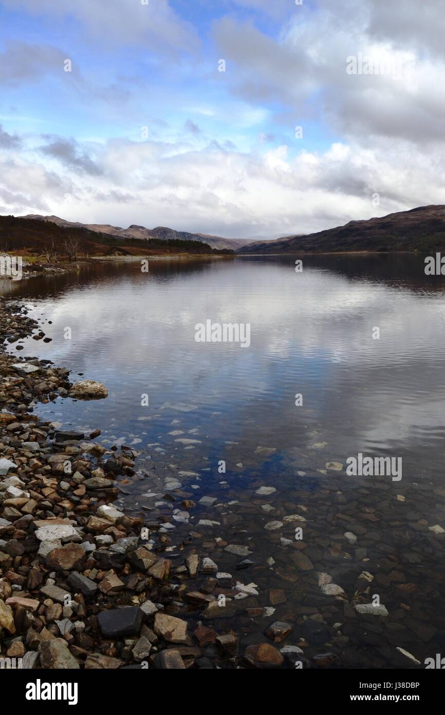 Loch Achall in der Nähe von Ullapool, West Highlands von Schottland Stockfoto