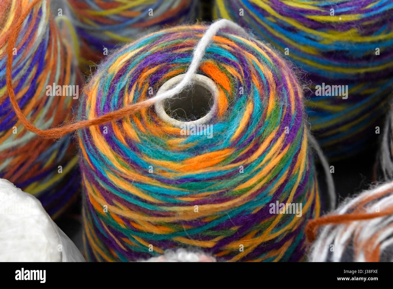 Missoni Mode Kleidung handgefertigt im italienischen Werk in Sumirago, Italien. Stockfoto