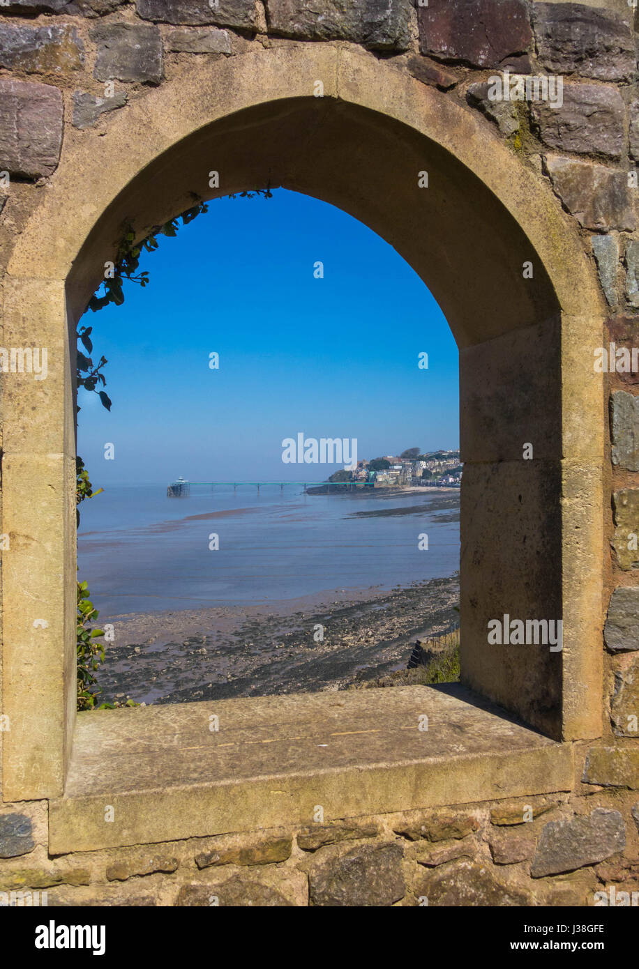 Blick vom Aussichtspunkt über den Bristolkanal Clevedon Pier Stockfoto