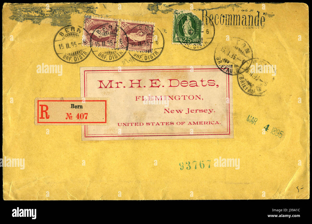 Der Titel bezieht sich auf ein Titelbild der Schweiz aus dem Jahr 1895, wahrscheinlich aus einem Einschreiben oder Poststück. Dieses Bild bietet einen Einblick in den historischen Kontext und die Gestaltung der Schweiz während dieser Zeit. Stockfoto